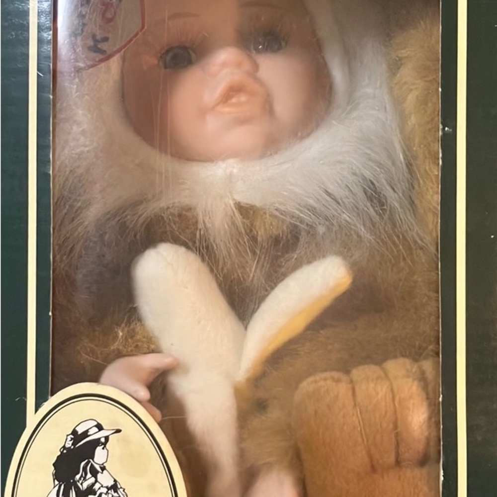 4 brand new Geppedo porcelain dolls